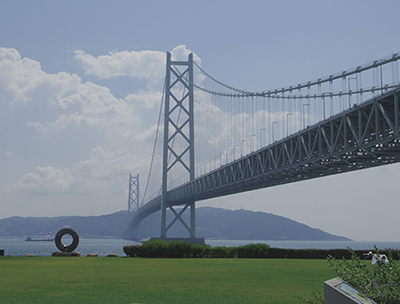 明石海峽大橋